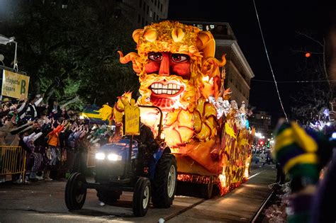 hermes parade|krewe of Hermes parade.